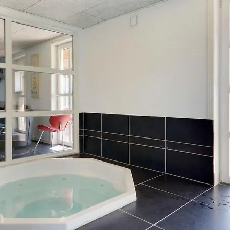 Sleeps 21 Pool Wifi *