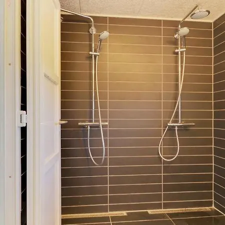 Sleeps 21 Pool Wifi *